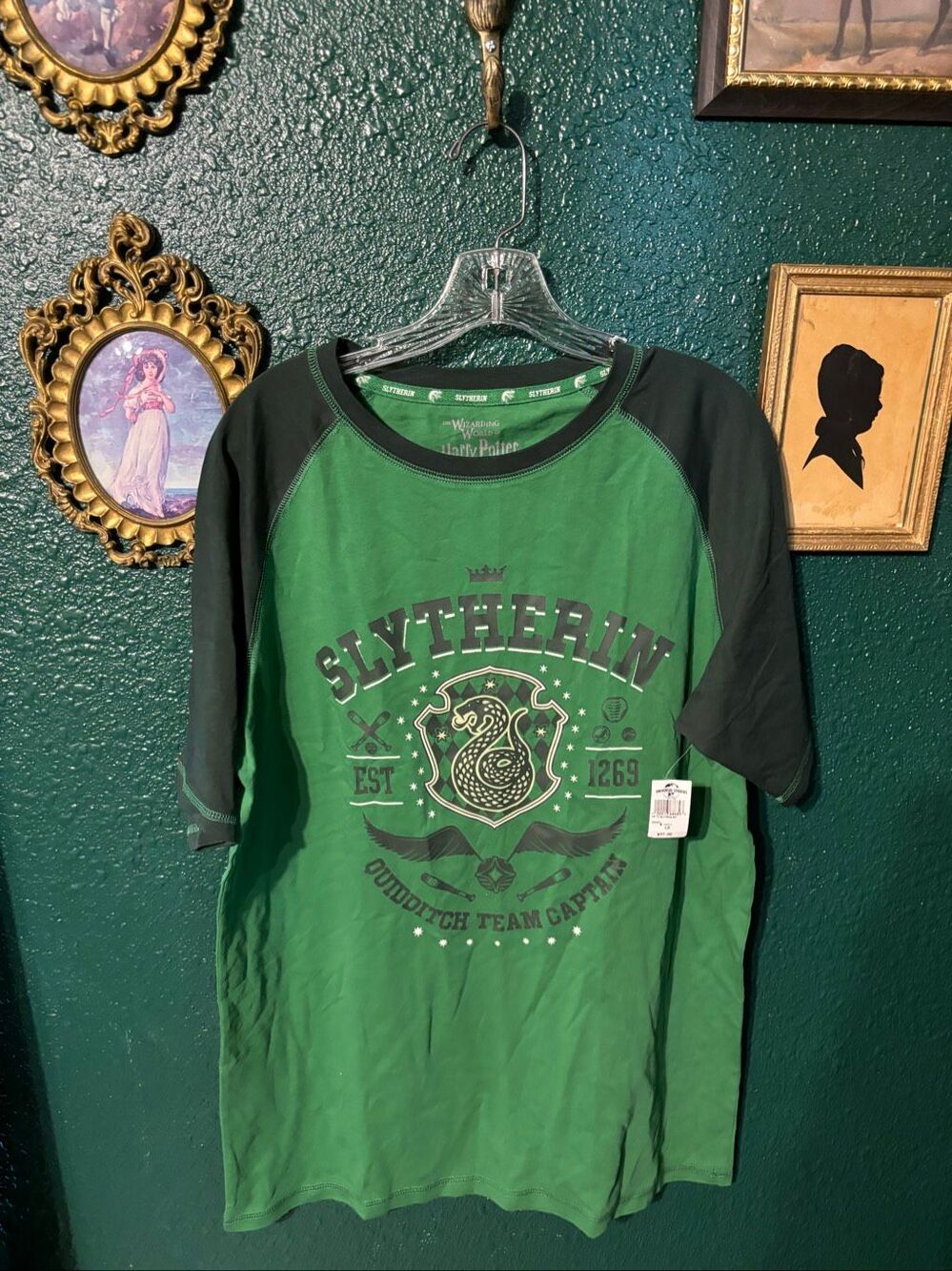 Harry Potter Slytherin Shirt Mens Sz L Green Quidditch Captain Universal Studios